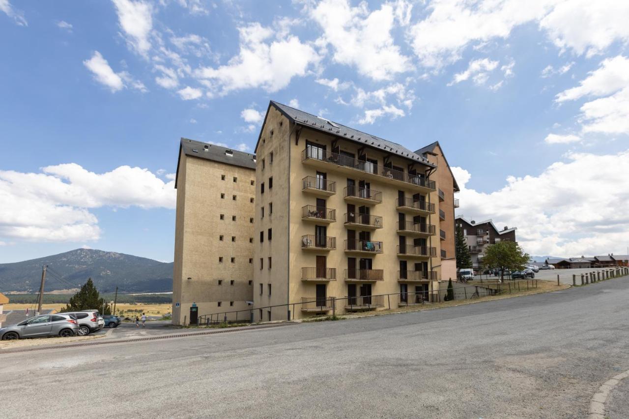 Le Repaire Du Cerf - Triplex Avec Balcon Lägenhet Les Angles  Exteriör bild